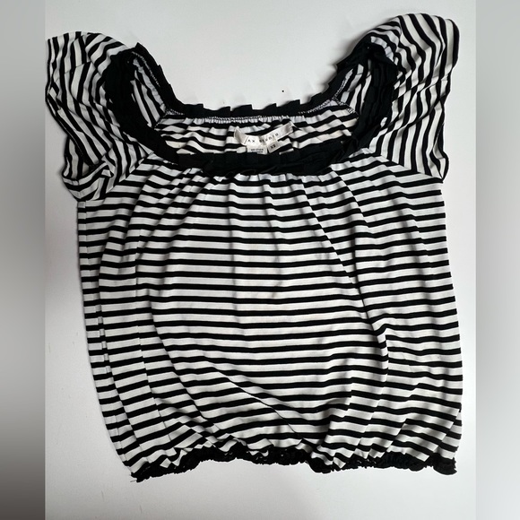 Black and white Striped top - Picture 1 of 2